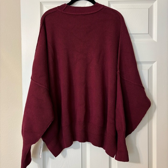 Free People Sweaters - Free People Easy Street Tunic Slouchy Oversized Sweater in Pomegranate Size M